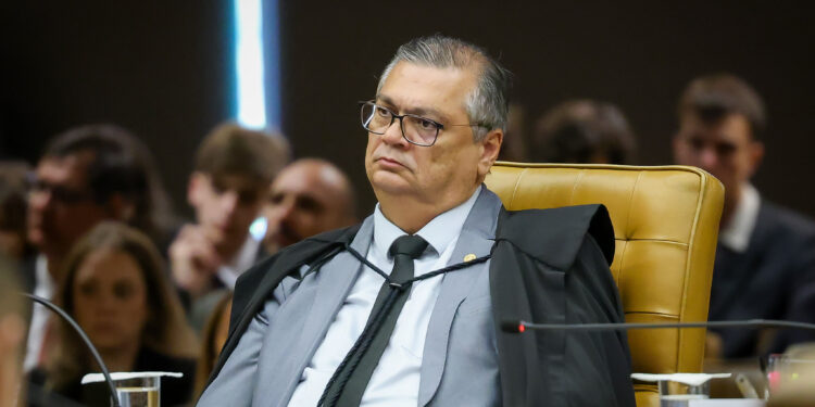 Dino usa operação sobre fintechs para pressionar reestruturação da CVM
