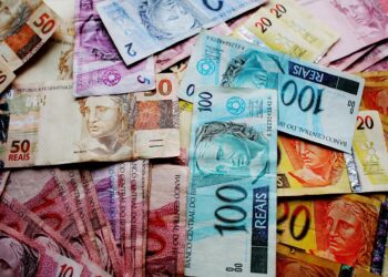 Governo central registra superávit primário de R$25,198 bi, acima do esperado