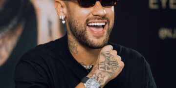 Neymar possui coleção de relógios equivalente a 10% do seu patrimônio total