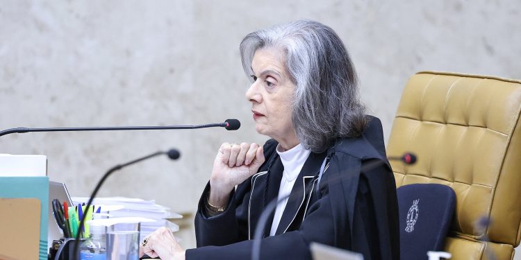 Cármen diz que Código de Ética para STF é ‘resposta necessária’ para a sociedade