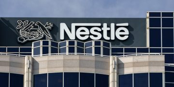 Nestlé moderniza extração de café e aposta em IA em fábrica centenária de Araras